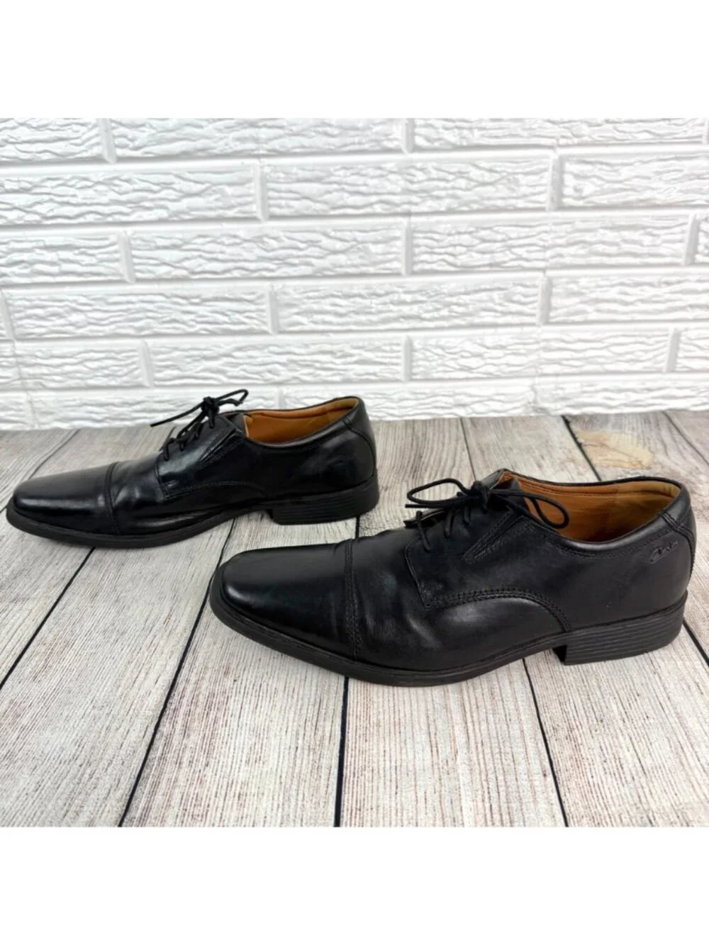 Collection by Clarks Tilden Cap Oxford Shoes Black Leather Soft Cushion Size 12
